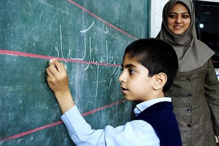 کارزار معلمان برای افزایش حقوق؛ مطالبه اجرای عدالت در پرداختها